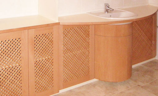 Badezimmerm&ouml;bel